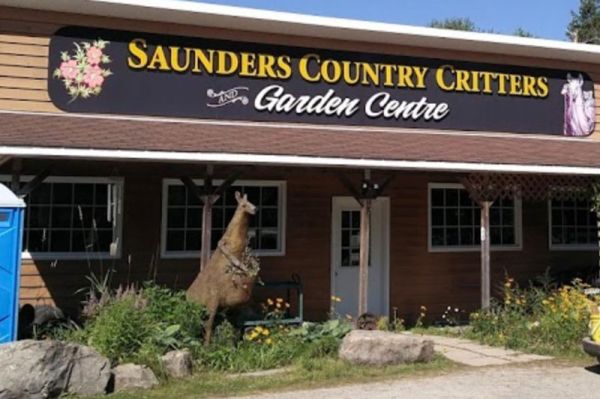 Saunders Country Garden Center