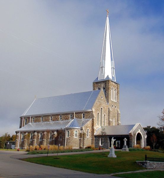 Holy Cross Catholic Church